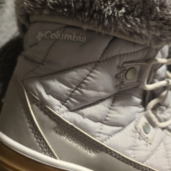 Columbia Heavenly Shorty Boots Women's Size 10 Gray Omni-Heat Snow Boot - Picture 2 of 8